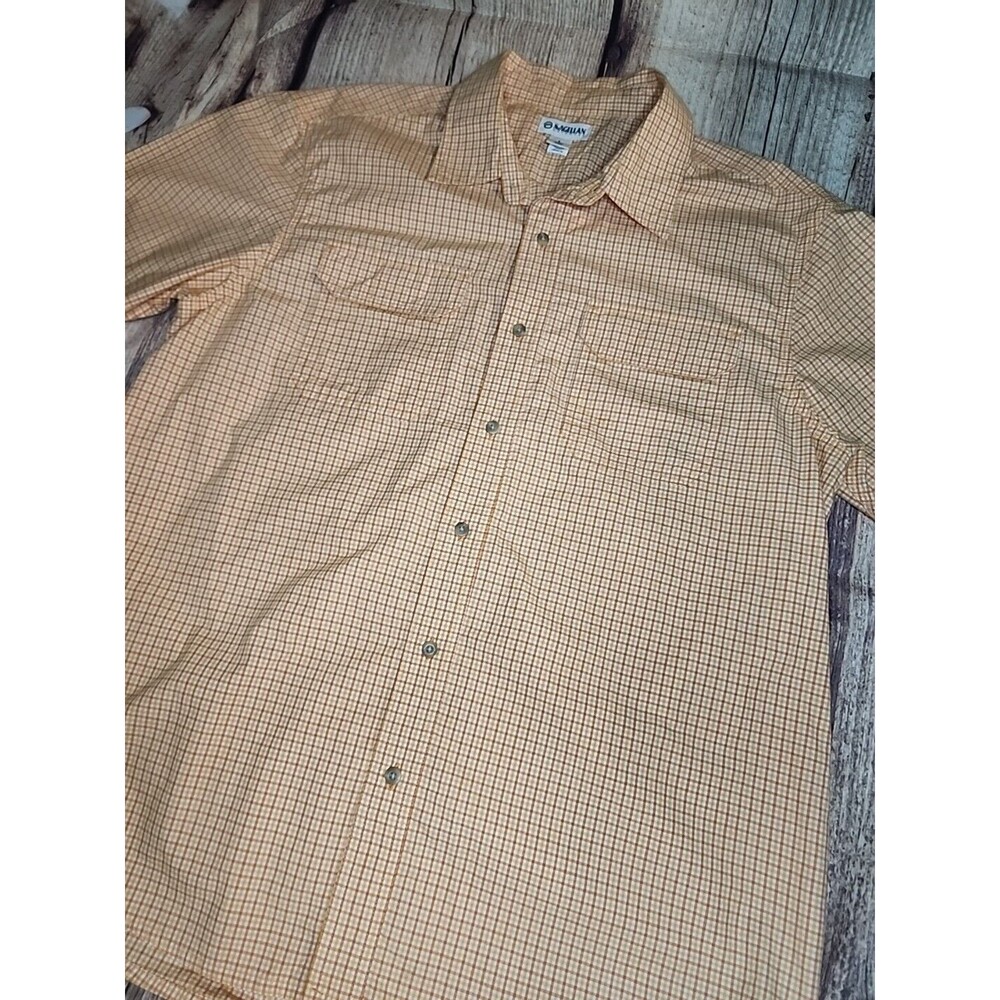 Magellan Shirt Mens Large Orange Classic Fit Short Sleeve Button Down Casual